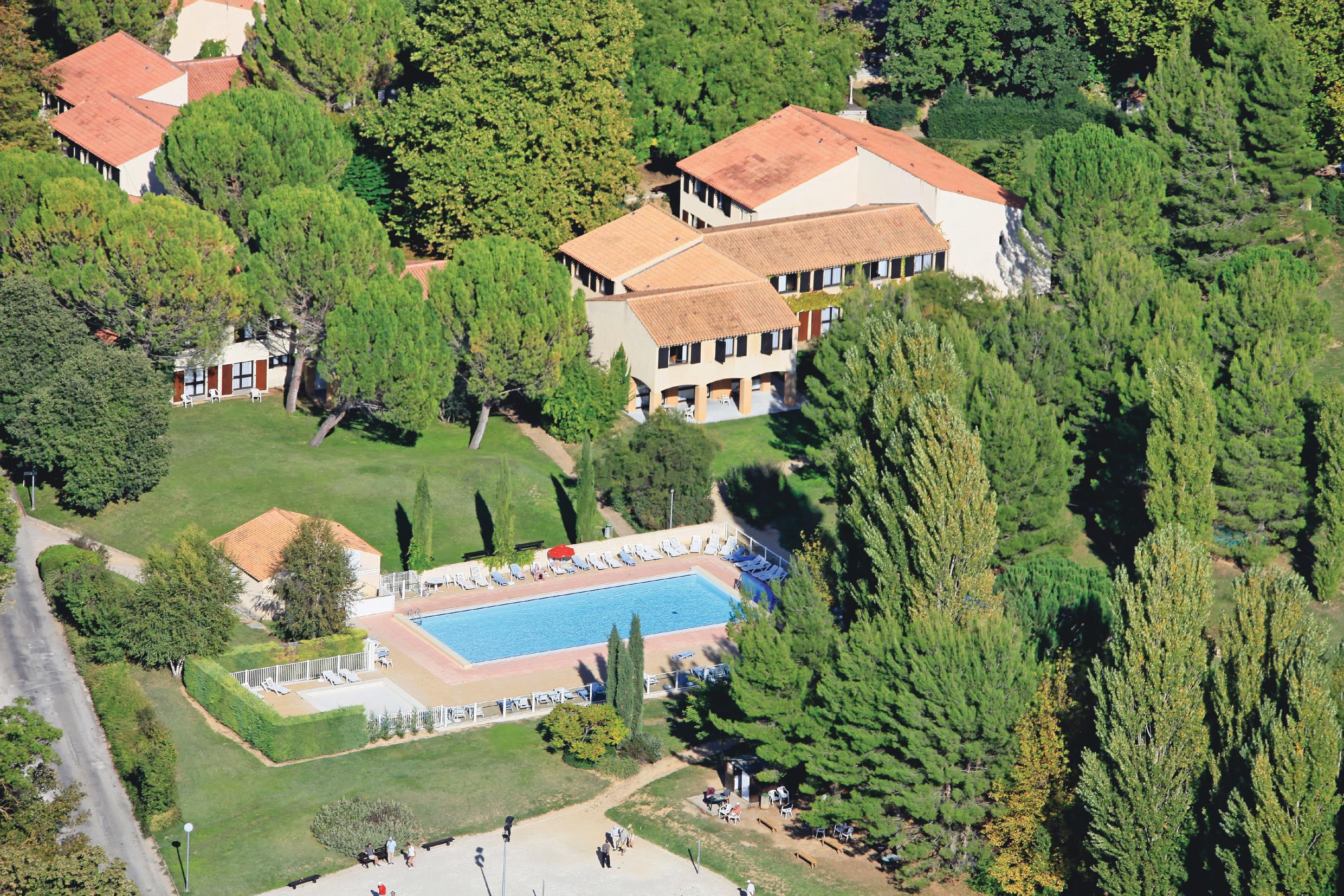 Club Vacances Bleues Domaine De Chateau Laval Gréoux-les-Bains Екстериор снимка