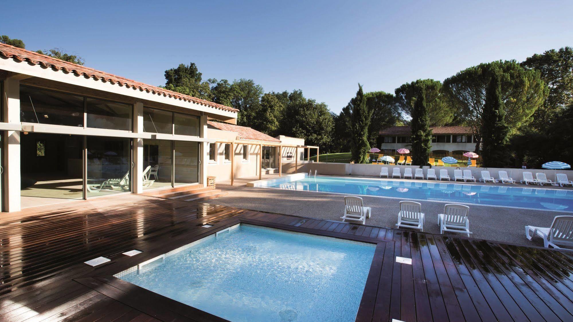 Club Vacances Bleues Domaine De Chateau Laval Gréoux-les-Bains Екстериор снимка